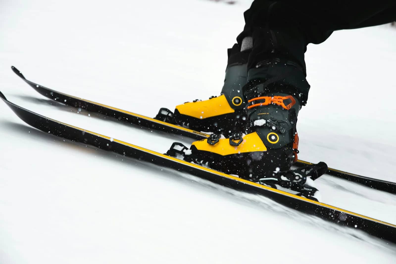 ski boots size chart featured