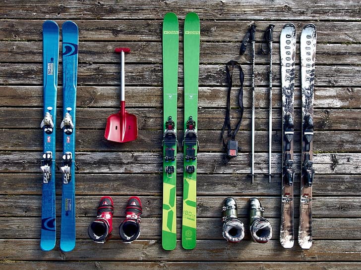 do you need to wax new skis featured
